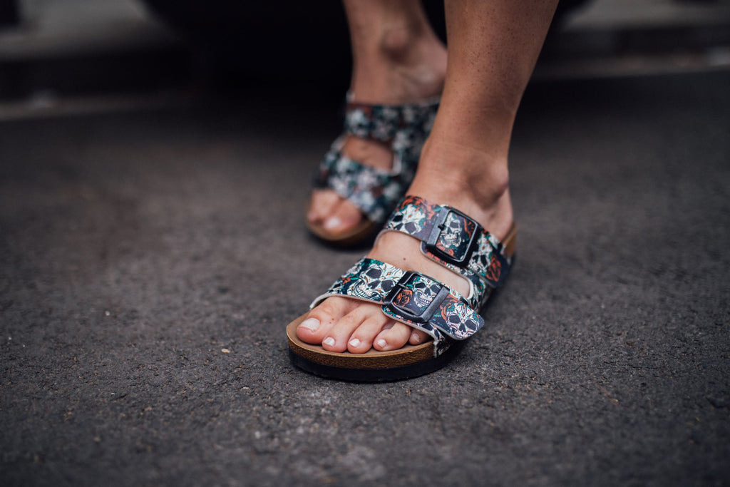 Wegańskie japonki czy klapki – co wybrać?