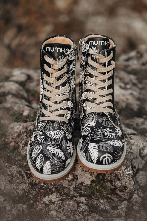 Trapery, Glany Czarne w Białe Liście