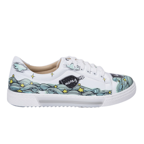 Sneakers - Pragnienie zamknięte w Butelce