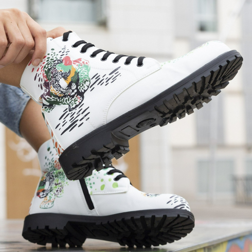 Trapery, Glany z Tygrysem