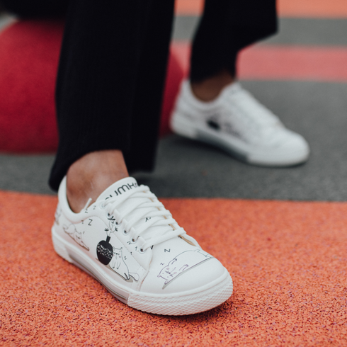 Sneakersy - Kot śpioch