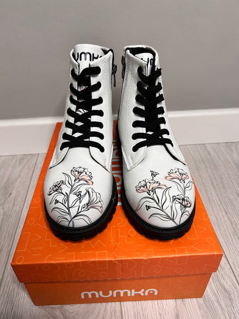 Trapery dziecięce w Kwiaty, z Goździkami