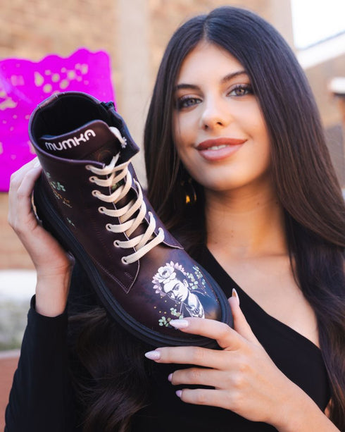 Brązowe Trapery Frida Kahlo