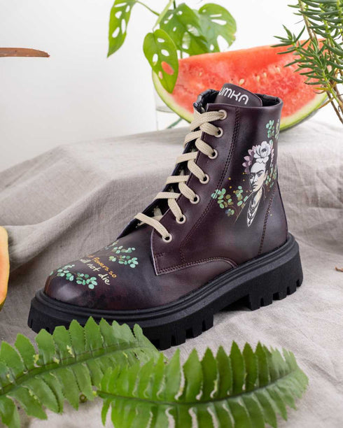 Brązowe Trapery Frida Kahlo