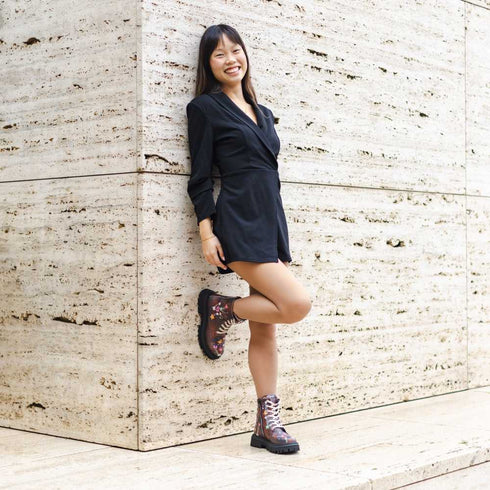 Trapery na platformie w Kwiaty i Motyle