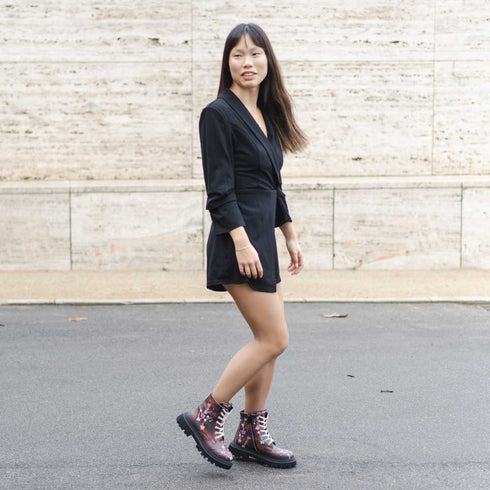 Trapery na platformie w Kwiaty i Motyle