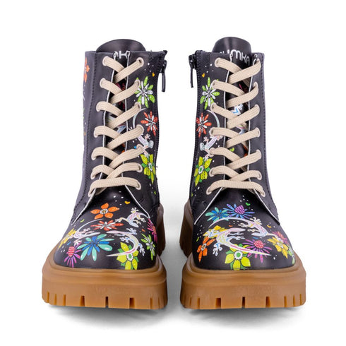 Trapery na platformie w Jaszczurki czarne