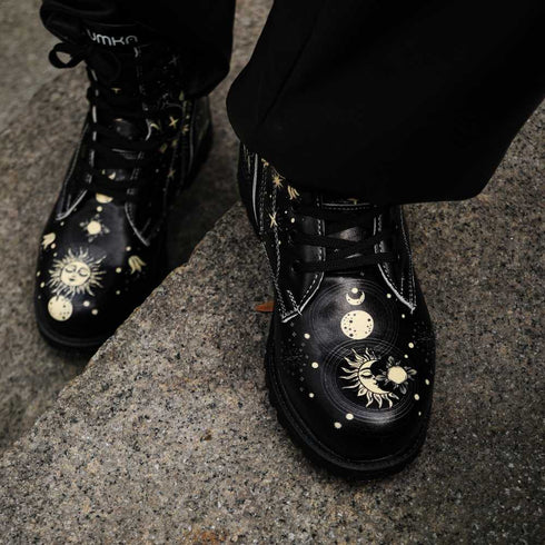 Trapery, Glany w Księżyc i Słońce