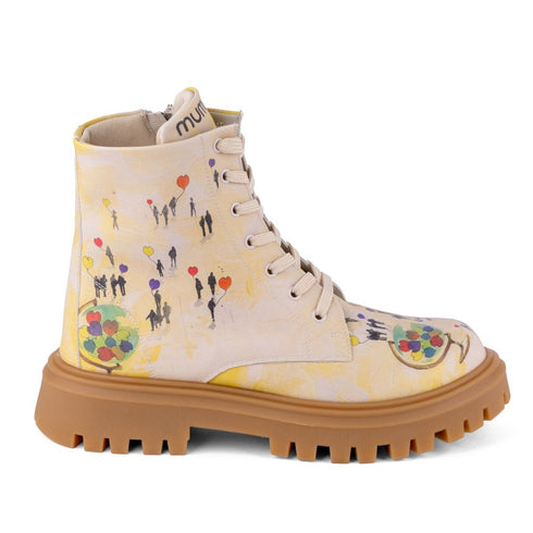 Trapery na platformie w Pastelowe Marzenia