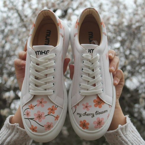 Sneakersy na platformie - Delikatne kwiaty wiśni - Mumka Shoes Polska