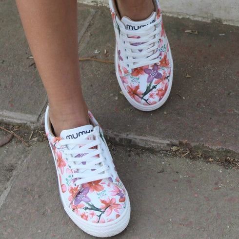 Sneakersy - Kwiaty wiśni