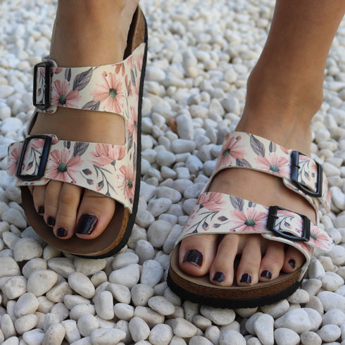 Klapki w różowe kwiaty i szare liście wyprofilowane - Mumka Shoes Polska