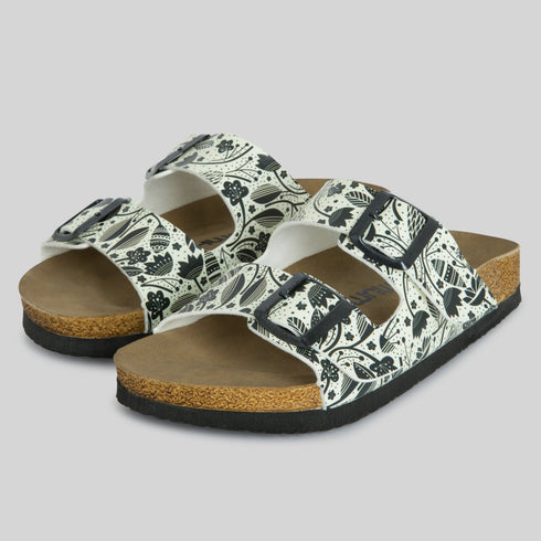 Klapki w czarne kwiaty wyprofilowane - Mumka Shoes Polska