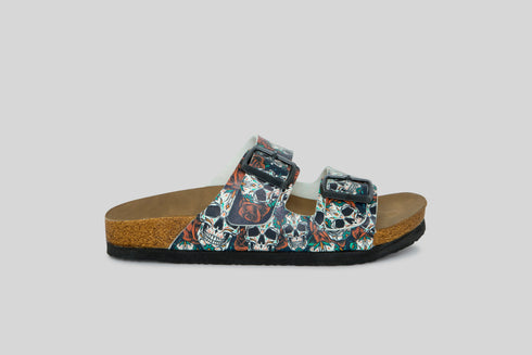 Klapki w Róże i Czachy wyprofilowane - Mumka Shoes Polska